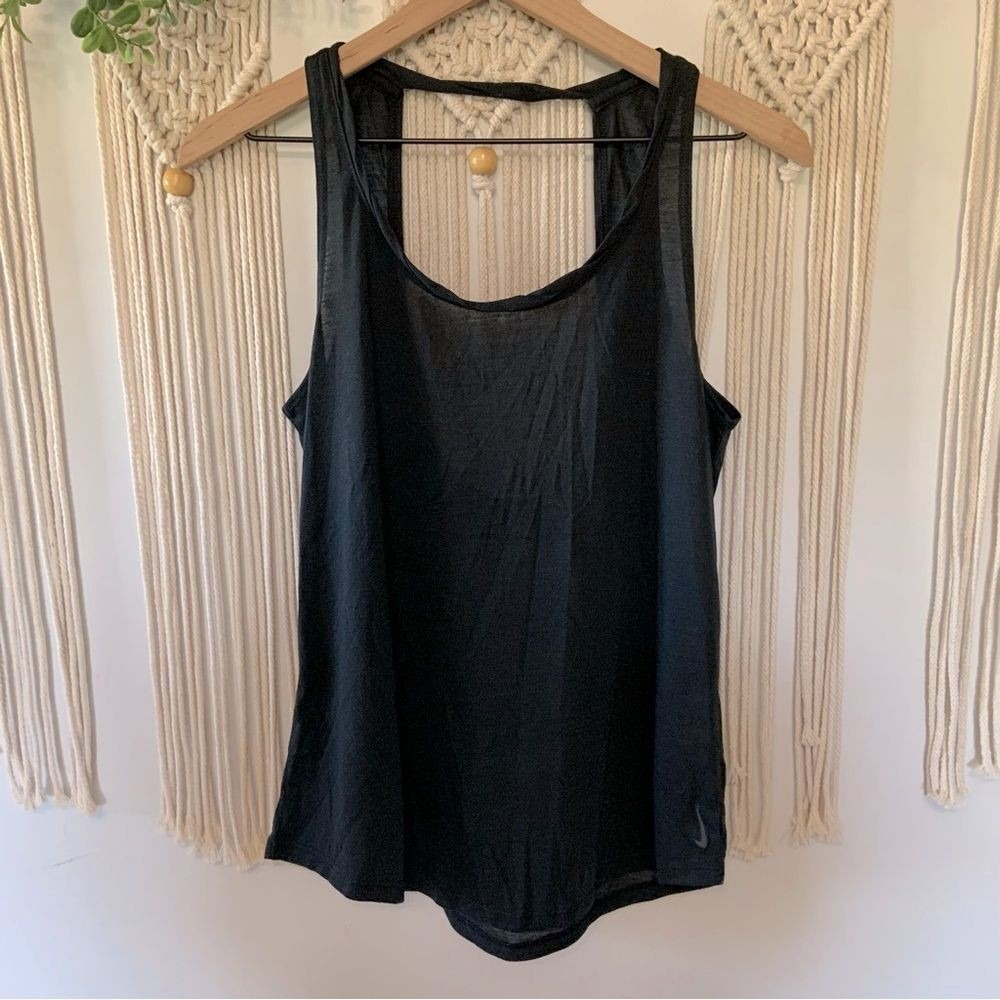 NIKE Women's Dri Fit Drift Tennis Tank Black Size Small